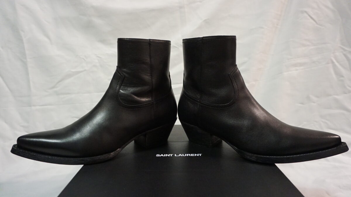 SAINT LAURENT PARIS by Anthony Vaccarello "LUKAS" Pointed toe boots 530825 CY500 1000 BRIT SOUPLE LUKAS 40 ZIP BOOTI 2018AW 2018-2019a/w