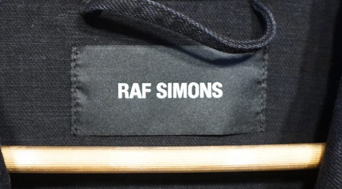 RAF SIMONS 2018SS New Order “Power,Corruption & Lies” oversized denim jacket | ラフシモンズ 2018s/s ニューオーダー 「権力の美学」 オーバーサイズデニムジャケット DENIM JACKET 181-723-10031 00099 (black)